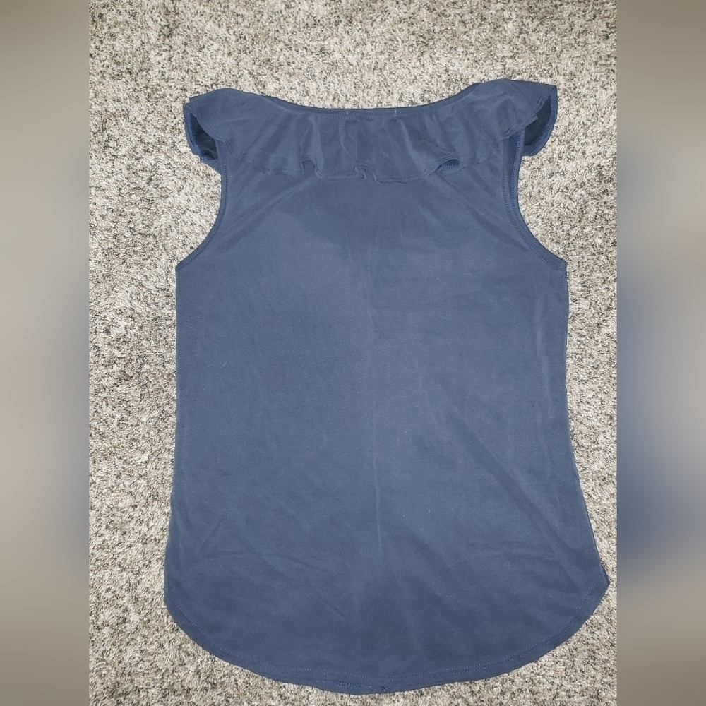 Green Envelope| Ruffle Tank Top - Picture 3 of 3